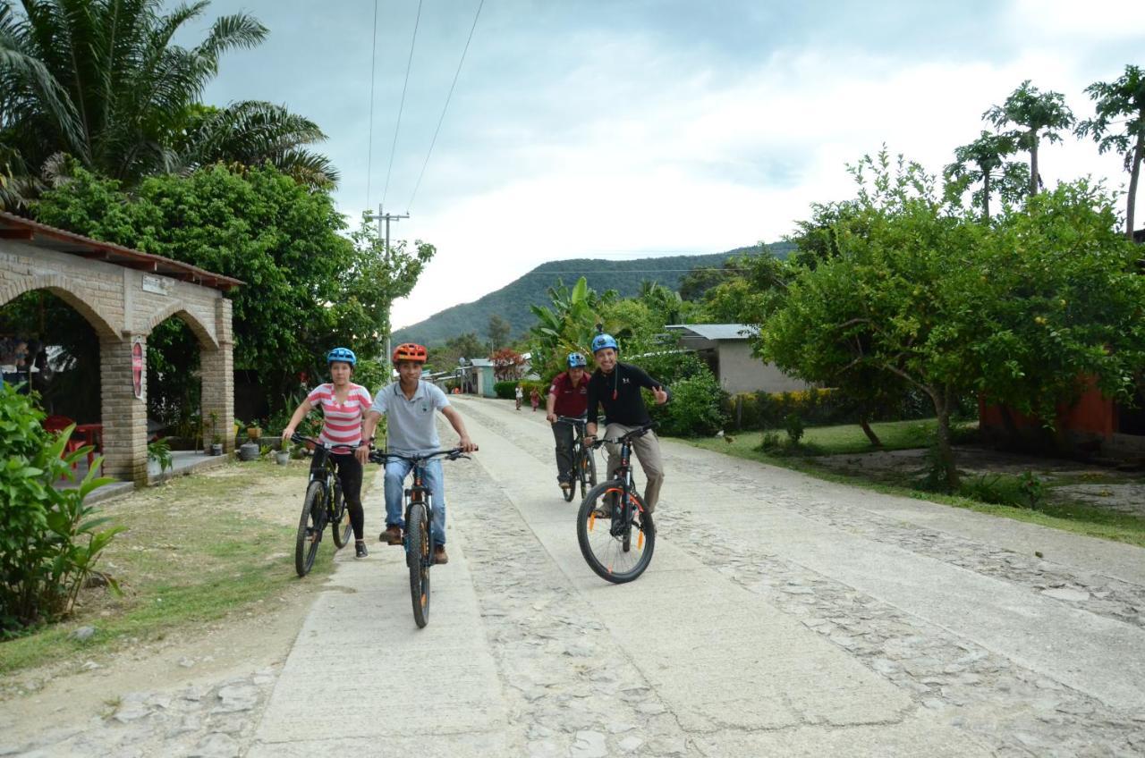 Ciudad De Las Rocas La Fortuna Gallo Giro エクステリア 写真